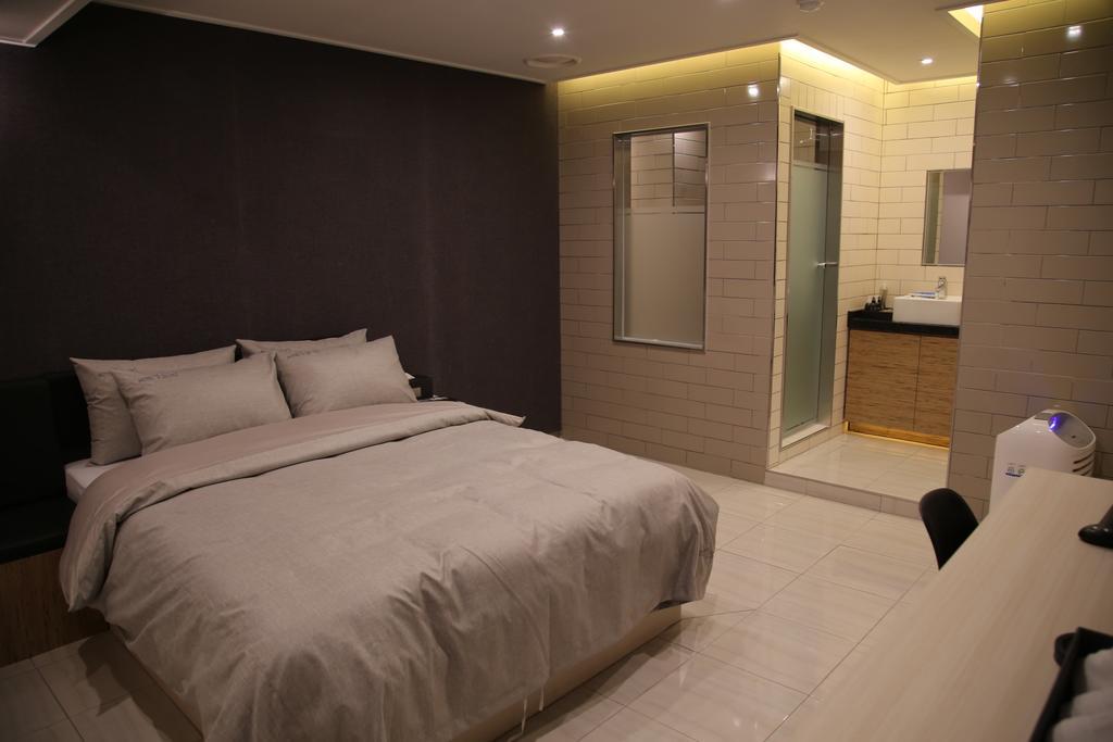 Motel Some Suwon Chambre photo